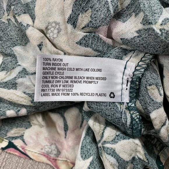 High low floral tank top - Picture 4 of 4